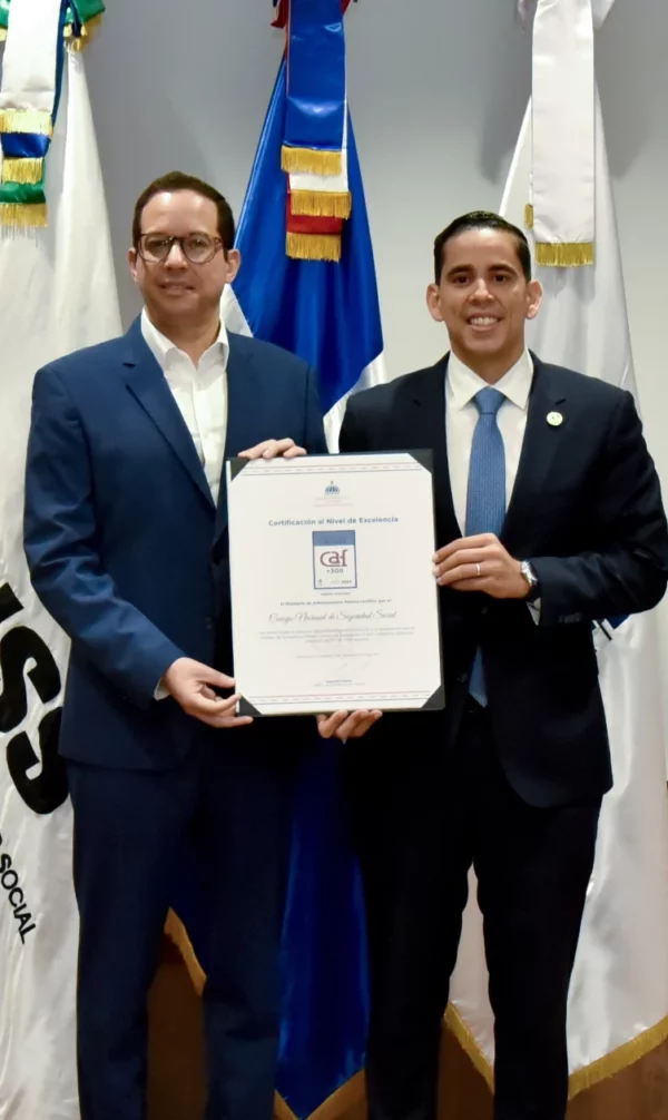 Sigmund Freund   y Edward Guzmán.
