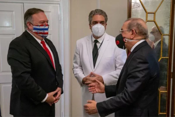 Mike Pompeo y Danilo Medina