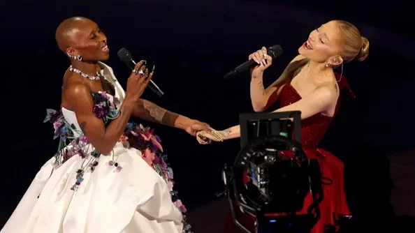 Cynthia Erivo y Ariana Grande
