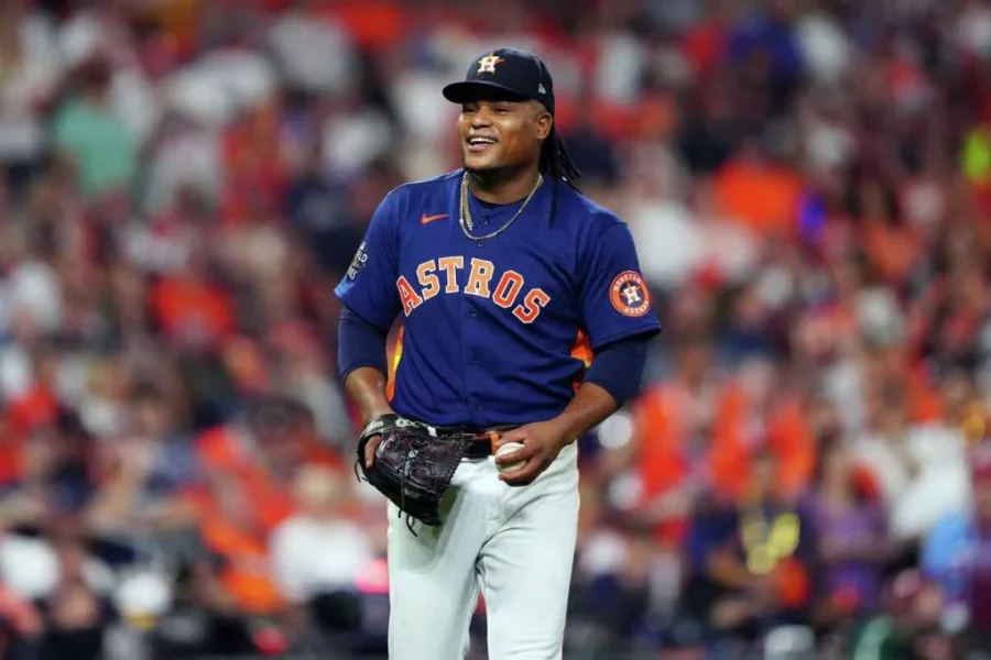 Framber Valdez, Sandy Alcántara,  Freddy Peralta y Luis Severino lanzarán  hoy en   Día Inaugural de  Grandes Ligas.  Archivo