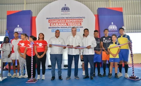 Entrega-corte de cinta Abinader