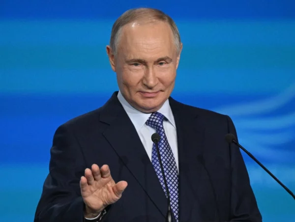 Vladimir Putin promulga acuerdo de asociación estratégica con Irán, luego de la tregua.