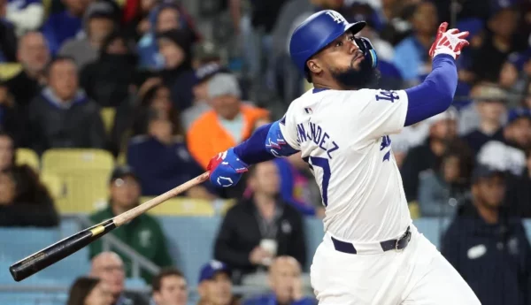Teóscar Hernández pegó ayer  quinto jonrón para Dodgers.ap