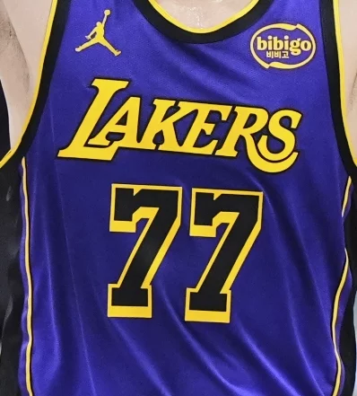 Las ventas de  las camisetas de Luka Doncic,son excelentes