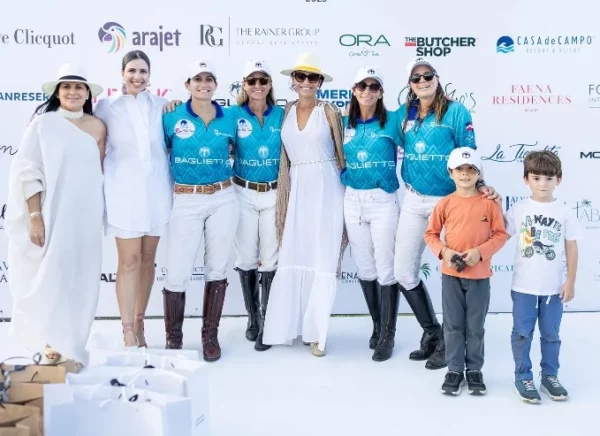 Equipo Baglietto, ganadores del primer lugar.