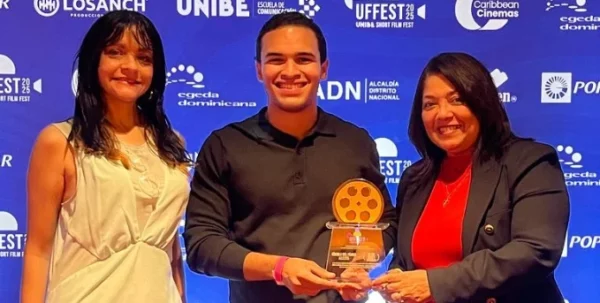 Natalia Estrella Estrella, Luis Félix y Alicia María Álvarez.