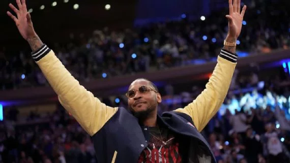Carmelo Anthoy, llevado ayer al Salón de la Fama de la NBA.