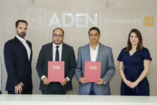 El  acuerdo de Asociación Navieros y ADEN.