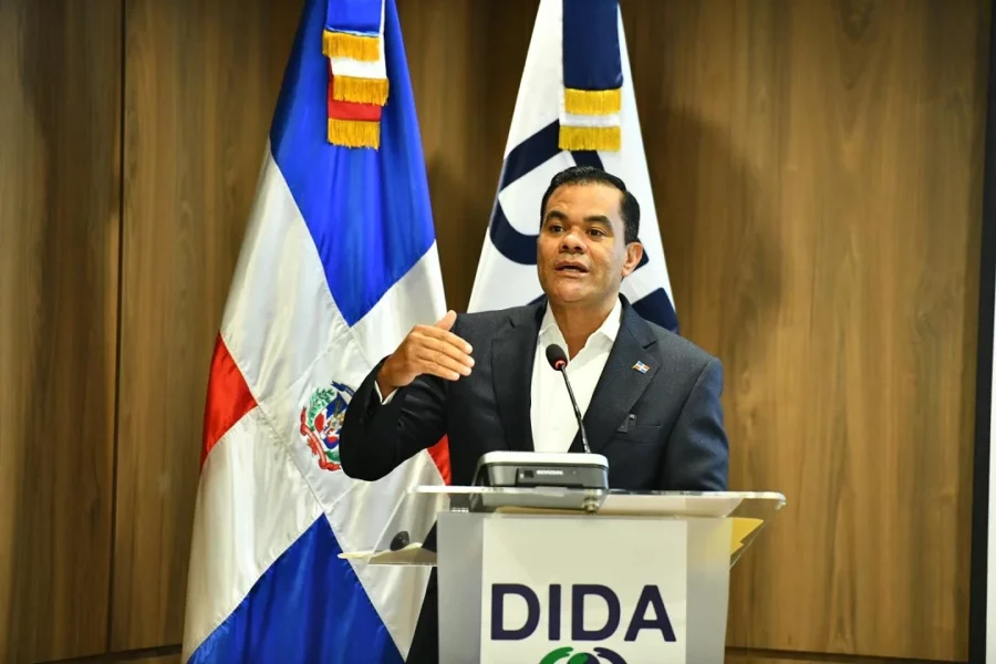 Elías Báez director de la DIDA