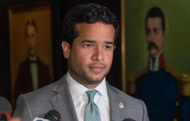 Omar Fernández asegura no tener fuerza en el Senado para bloquear elección en Cámara de Cuentas