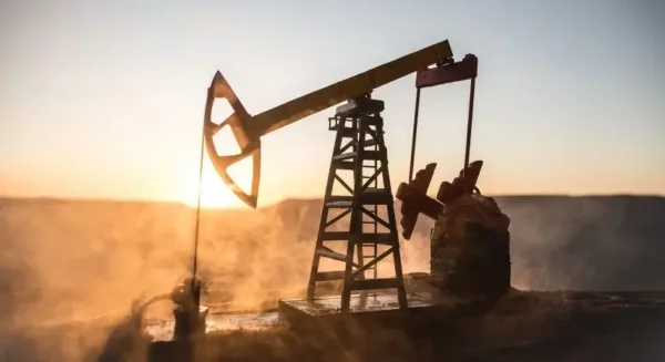 El petróleo de Texas sube un 3,1 % tras rechazar Trump la propuesta de paz de Irán