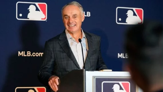 rob manfred