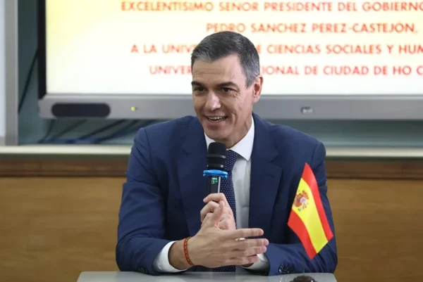 sanchez-chnina