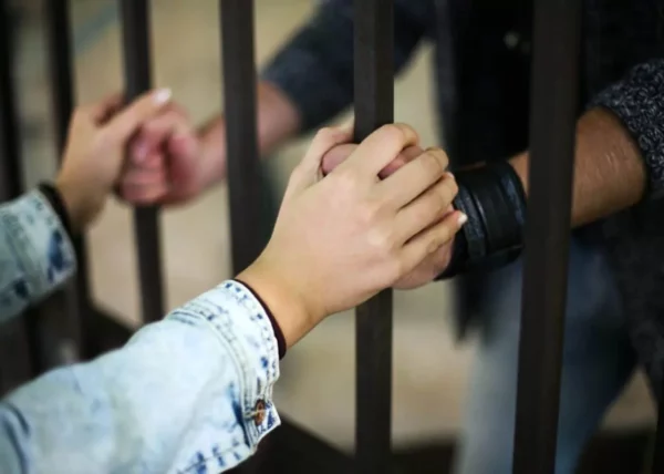 La prisión italiana de la ciudad de Terni fue este viernes la primera del país en acoger un encuentro íntimo entre un recluso y su pareja