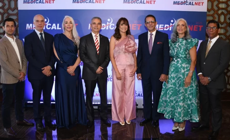 Mauricio Morel, Fernando Contreras, Patricia Polanco, Carlino González, Esthenia García, Pedro Ureña Velásquez, Yenny Ureña  y José de Jesús.