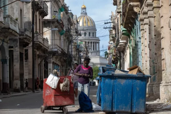 Cuba al borde del colapso económico: deuda impagable y sin inversión