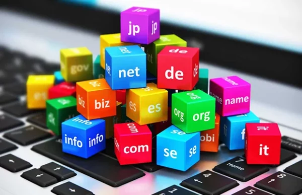 Empresas que venden dominios de internet: cómo funcionan y por qué pueden poner en riesgo la libertad de prensa