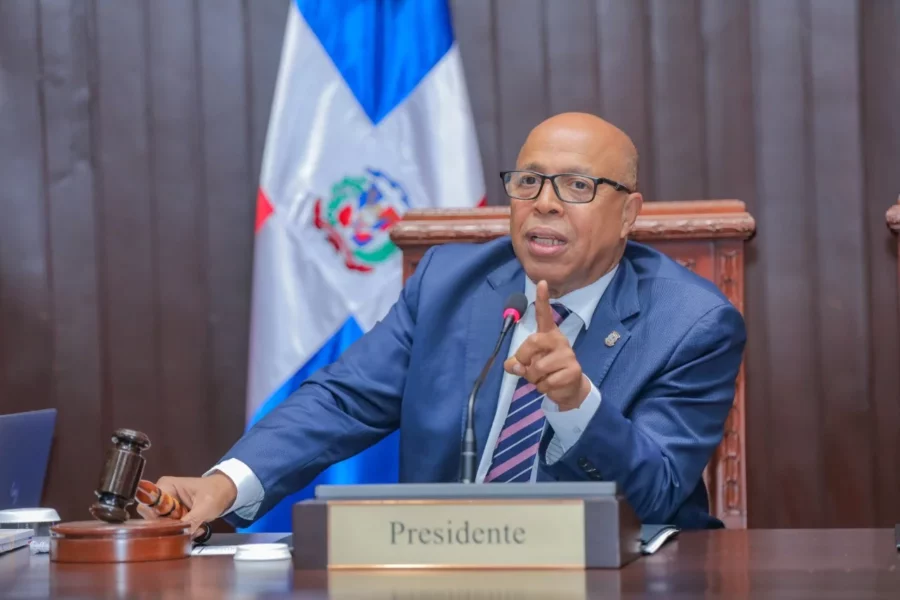Pacheco llama “francotiradores” a quienes se oponen a agilizar aprobación del Código Penal