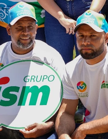 Colaboradores de la empresa en la jornada. Fuente externa