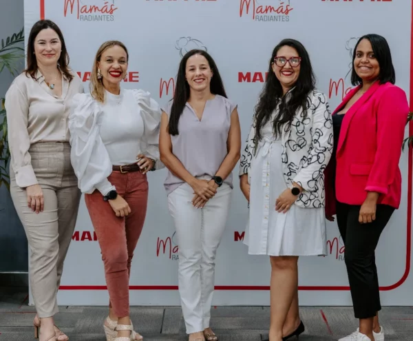 Michaela Arriaza, Israelina Peña, Doris Alburquerque, Cath Rodríguez y Lucilene Arias. Fuente externa