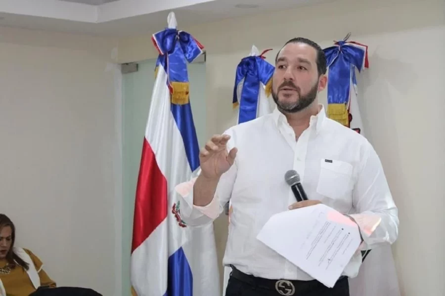 Joel Díaz advierte sobre posibles desvíos de kits escolares y exige mayor control del Gobierno