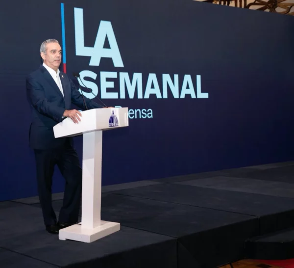 El jefe de Estado respondió a preguntas durante su participación en La Semanal con la Prensa. Duany Núñez