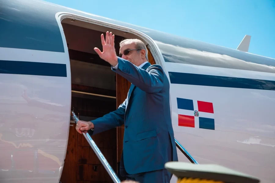 El presidente Luis Abinader sale de viaje