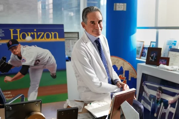 Dr. David Altchek