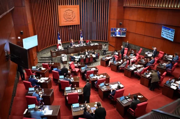 El proyecto fue conocido en sesión extraordinaria.