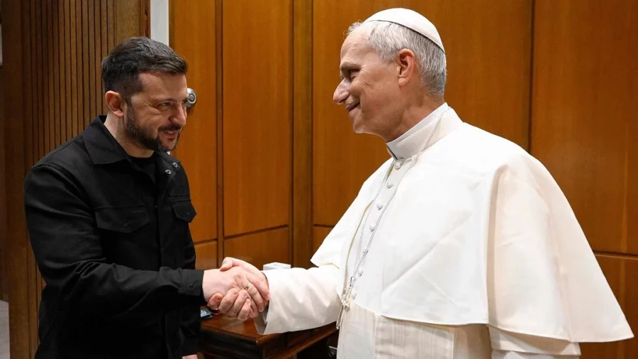 El papa León