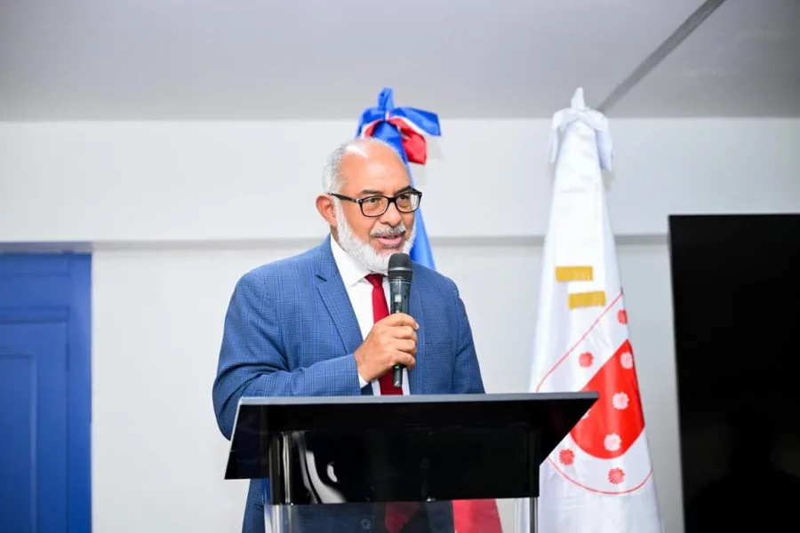Persio Maldonado