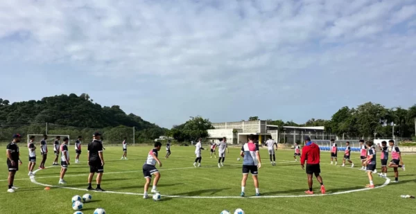 Sedofútbol Sub-15 Masculina entrenando – FDF