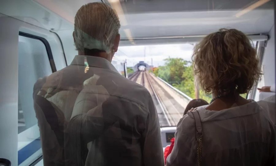 El presidente Luis Abinader   inaugura ampliación y pasillo de interconexión peatonal  del Metro de Santo Domingo.