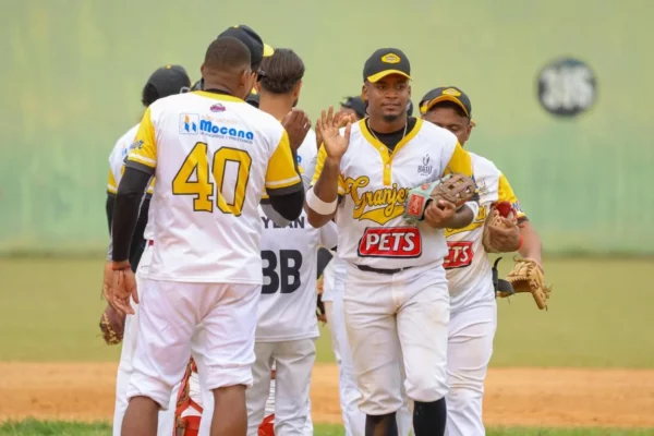 Granjeros de Moca celebran triunfo