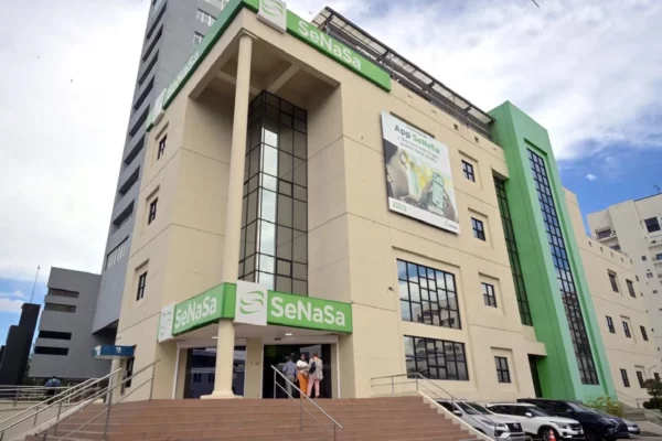 Edificio del Seguro Nacional de Salud (SENASA)