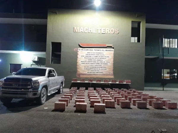 Cigarrillos decomisados en Monte Cristi.