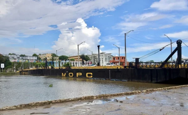 puente flotante - cerrado