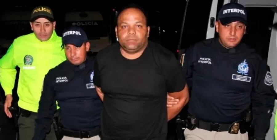 César Emilio Peralta (César El Abusador) espera en la cárcel de Bayamón el fallo del tribunal, que decidirá si acoge o no acuerdo.