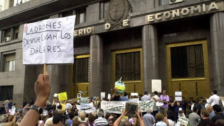 Argentina la apertura parcial del “corralito”