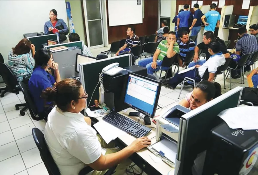 Empleados Públicos