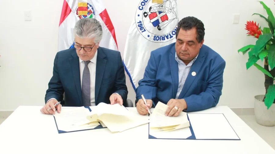 El presidente del Colegio de Notarios, Jhon Richard Paniagua Féliz