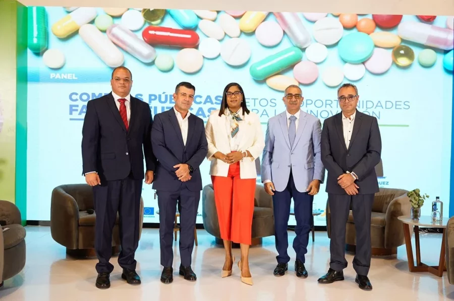 Fedefarma en foro en RD 2