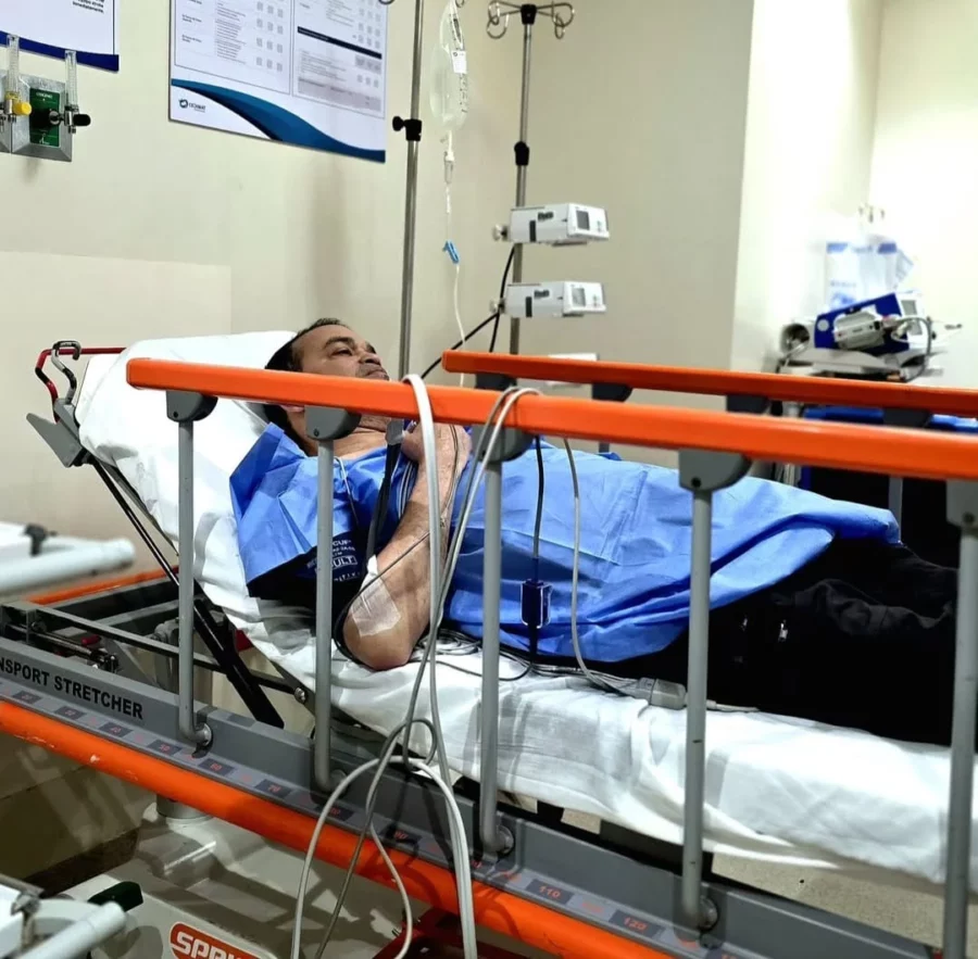 Alex Bueno se recupera en un centro de salud