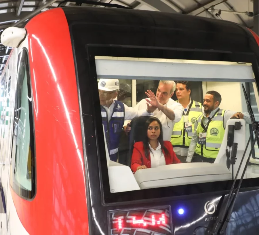 La línea 2-C del Metro   conlleva una inversión de RD$30,000 millones.
