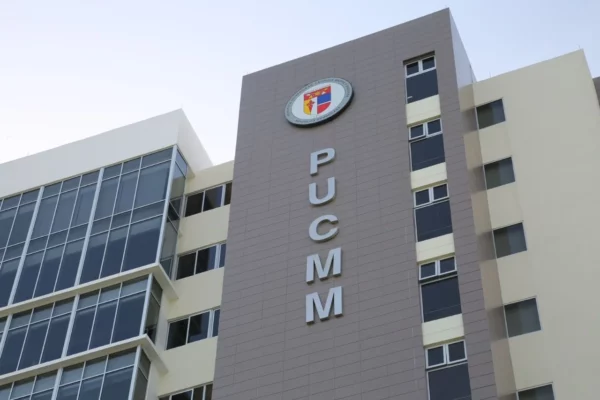 pucmm