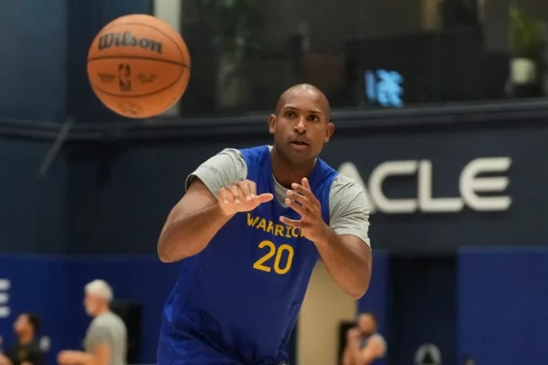 Los Guerreros de Golden State hicieron oficial ayer la contratación de Al Horford.