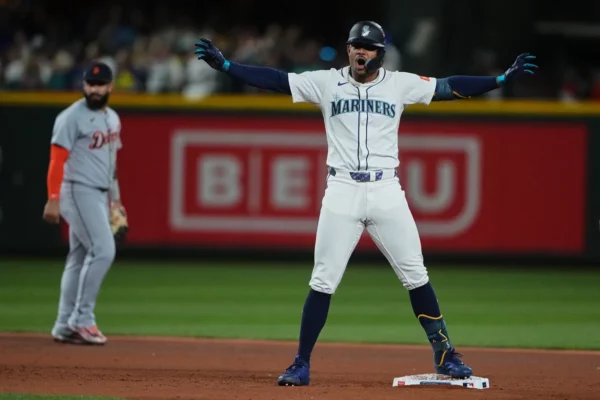 Julio Rodríguez - MLB