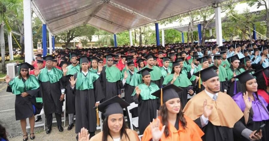 UASD-Graduación