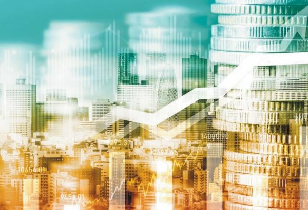La expansión estará acompañada de una reducción  gradual del déficit fiscal.