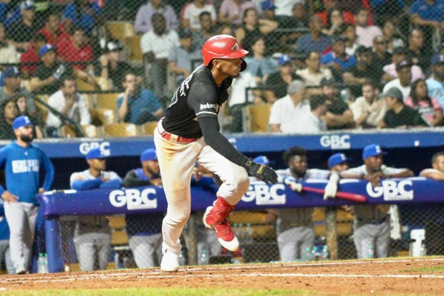 Erik González (2)